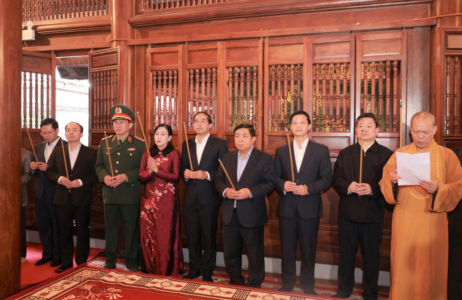 022db9112fc1a19ff8d02