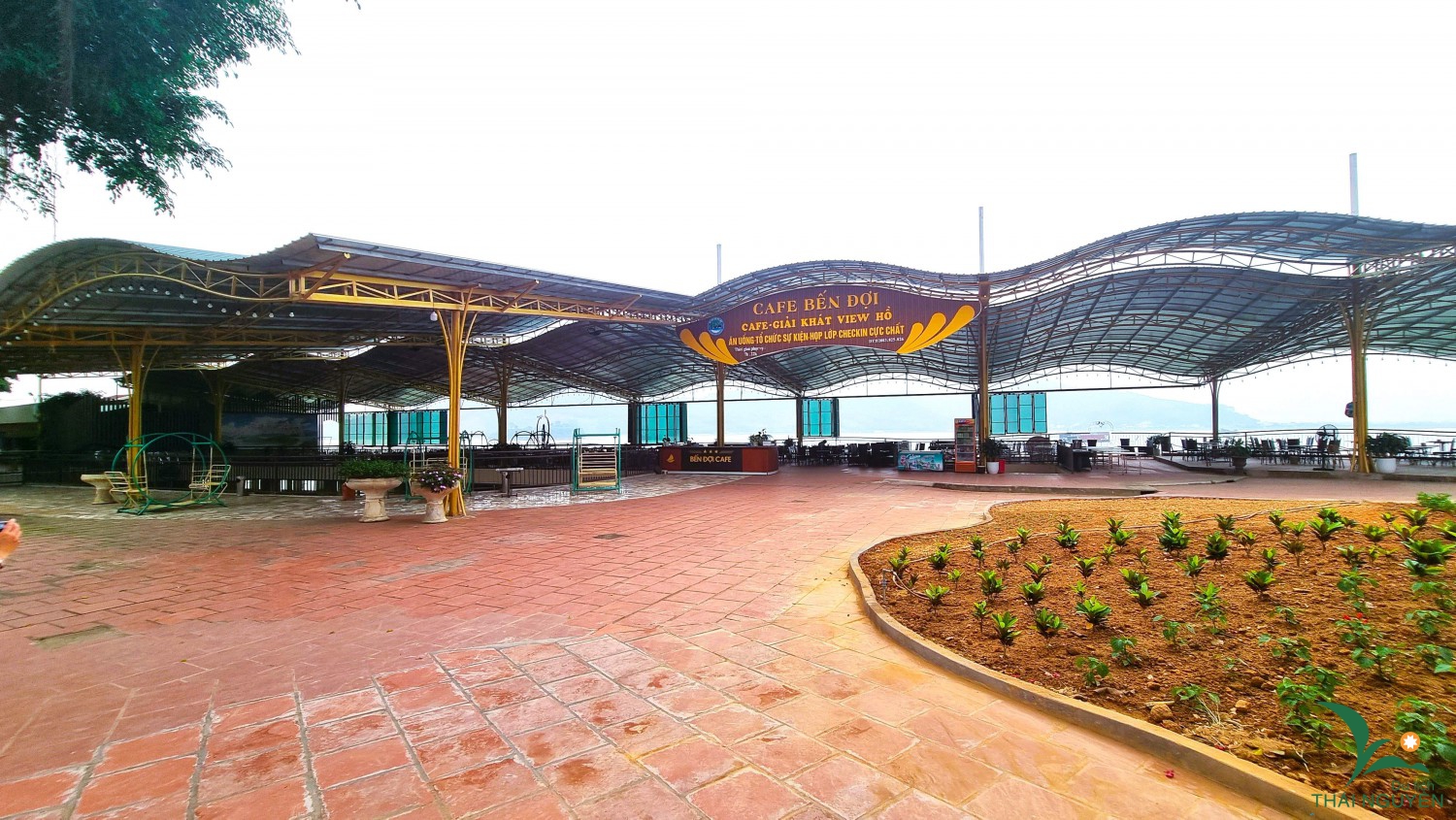 599b27fd9ba41afa43b5