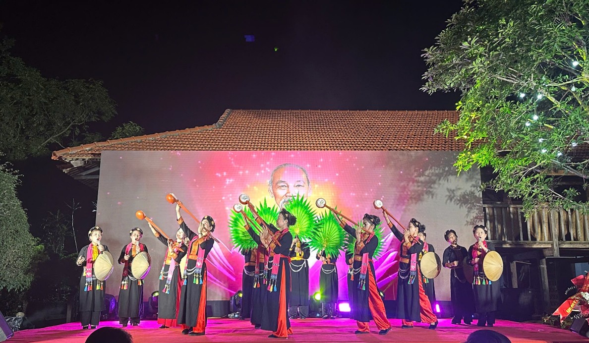 b3d242ddcda34cfd15b2