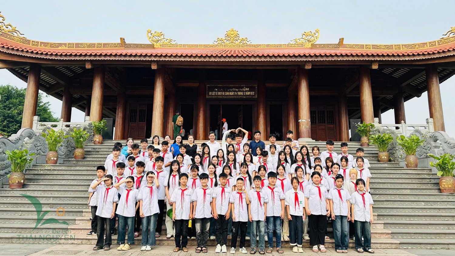 z7766402895087 75fd8a00fc19e7f393f17c5cd1d19b06 905425163 759706820